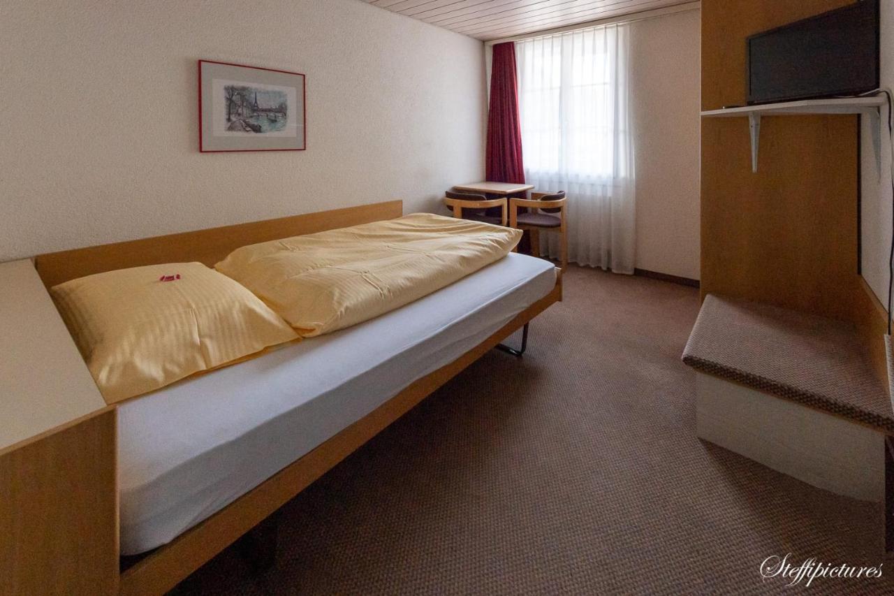 Hotel Krone Uetendorf Zewnętrze zdjęcie
