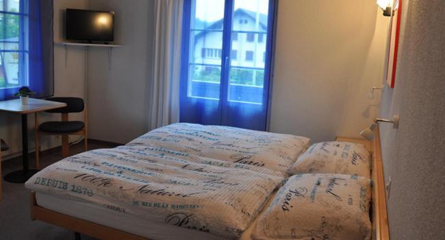 Hotel Krone Uetendorf Zewnętrze zdjęcie